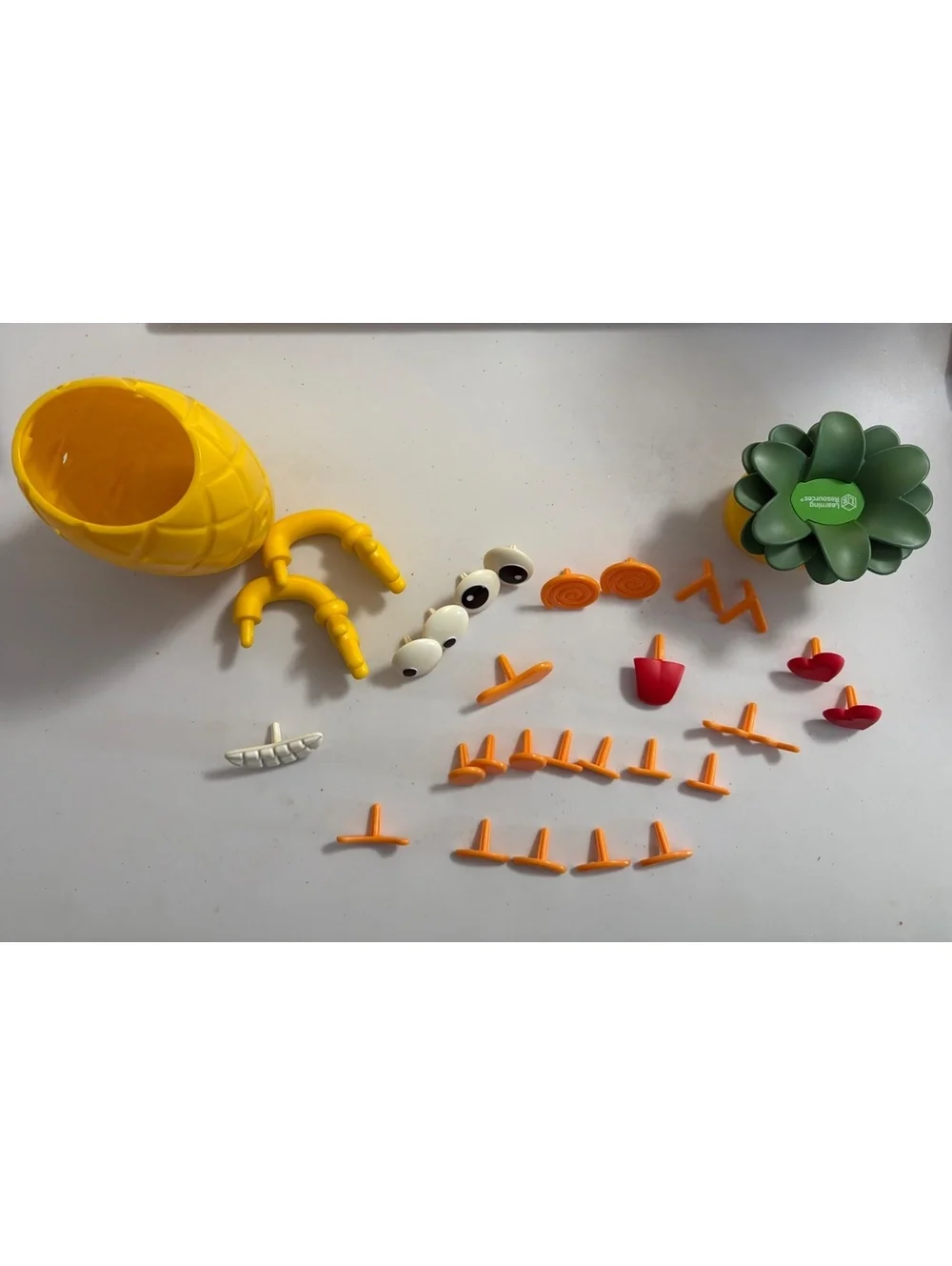 Learning Reaources big feeling pineapple- complete